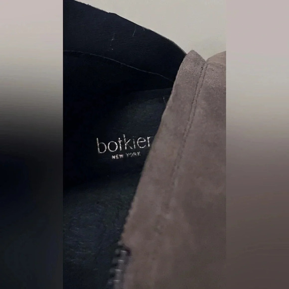 Botkier pointed toe suede booties casual heels fall - Picture 6 of 11